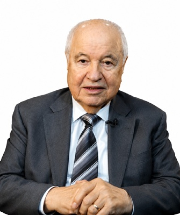زيارة الملك إلى الصين ترسم لنا طريق المستقبل