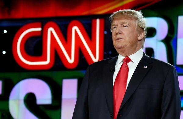 البيت الأبيض يستبعد cnn من مرافقة ترامب على الطائرة الرئاسية البيت الأبيض يستبعد cnn من مرافقة ترامب على الطائرة الرئاسية