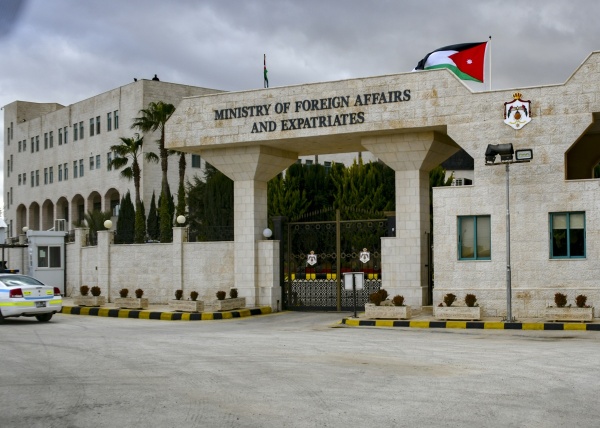 الأردن يرفض ويدين استمرار اقتحامات المستوطنين للمسجد الأقصى