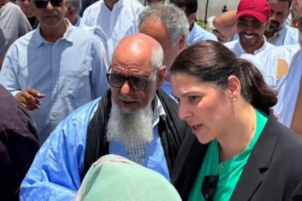 جولة البام في الأقاليم الجنوبية تنتهي باستقطاب منتخبين من حزب الاستقلال جولة البام في الأقاليم الجنوبية تنتهي باستقطاب منتخبين من حزب الاستقلال