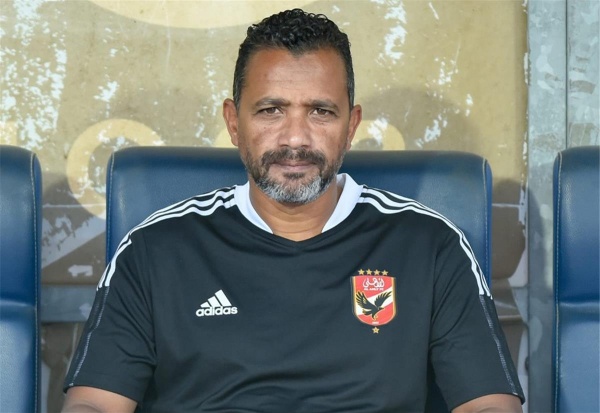 شوبير سامي قمصان كاد أن يفوز على الزمالك وأنصحه بعدم العودة إلى الأهلي شوبير سامي قمصان كاد أن يفوز على الزمالك وأنصحه بعدم العودة إلى الأهلي