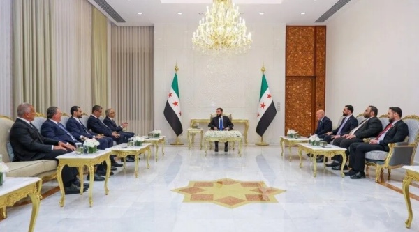 سوريا الشرع ووزير الاقتصاد اللبناني يبحثان تعزيز التبادل التجاري سوريا الشرع ووزير الاقتصاد اللبناني يبحثان تعزيز التبادل التجاري