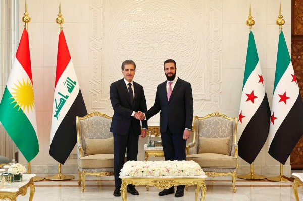 بارزاني في دمشق لبحث التعاون وتنفيذ الاتفاق بين الحكومة السورية والأكراد بارزاني في دمشق لبحث التعاون وتنفيذ الاتفاق بين الحكومة السورية والأكراد