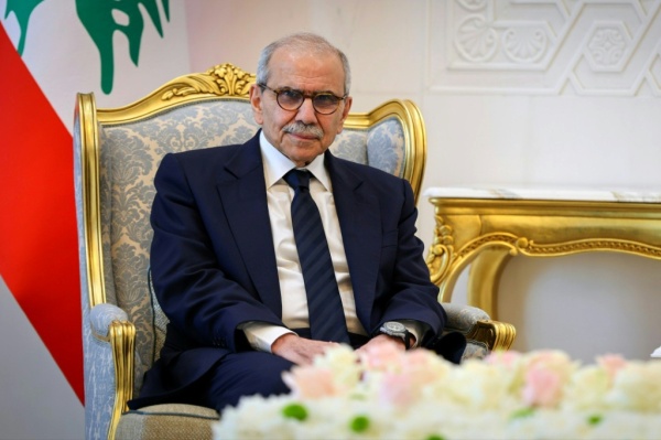 رئيس الوزراء اللبناني يعلن حذف بيان إدانة له بعد اختراق حسابه على إكس رئيس الوزراء اللبناني يعلن حذف بيان إدانة له بعد اختراق حسابه على إكس