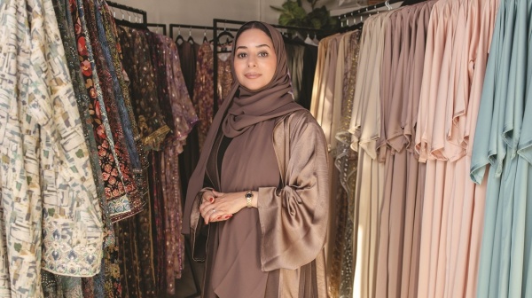 سمية السويدي الأزياء يمكن أن ت قتنى كقطعة فنية