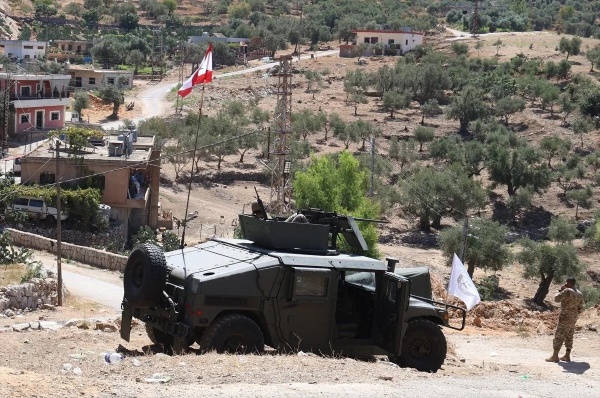 جنوب لبنان توغل إسرائيلي وتفجير منزلين واحتجاز مواطن في حلتا