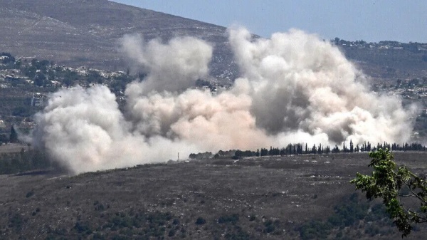 قصف مدفعي إسرائيلي يستهدف مناطق في جنوب لبنان قصف مدفعي إسرائيلي يستهدف مناطق في جنوب لبنان