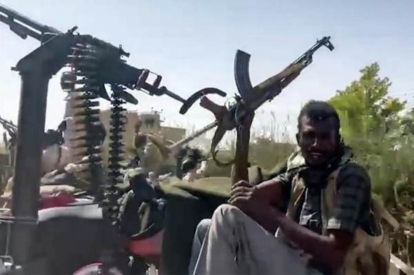 الجيش السوداني يعلن توجيه ضربة لقوات الدعم السريع في النيل الأزرق الجيش السوداني يعلن توجيه ضربة لقوات الدعم السريع في النيل الأزرق
