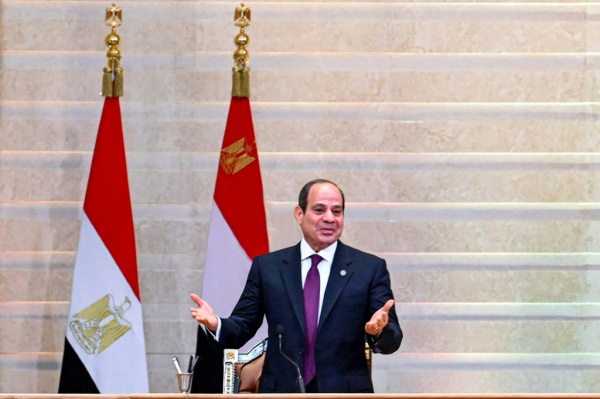الرئيس المصري الشعوب العظيمة قادرة على تحويل الهزيمة إلى نصر
