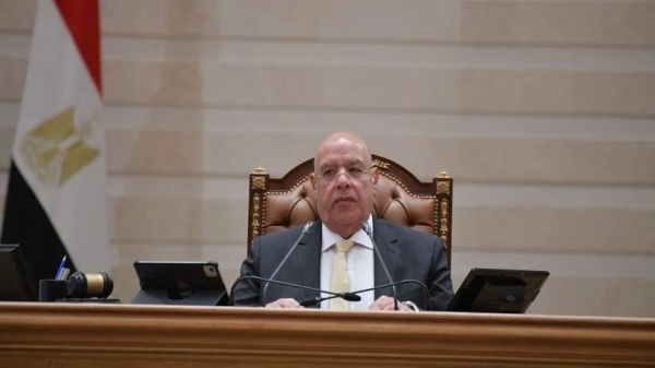 برلمان مصر يوافق على طلب السيسي اتخاذ إجراءات دفاعية لدعم السعودية برلمان مصر يوافق على طلب السيسي اتخاذ إجراءات دفاعية لدعم السعودية