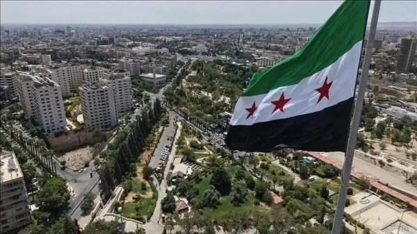 سوريا تنسيق مع الأردن لتشكيل لجنة ميدانية وأمنية عقب غارات درعا سوريا تنسيق مع الأردن لتشكيل لجنة ميدانية وأمنية عقب غارات درعا