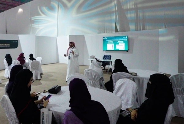 تعويض النزيل ومنع خصم أي مبالغ بعد المغادرة لائحة جديدة للإيواء السياحي تعويض النزيل ومنع خصم أي مبالغ بعد المغادرة لائحة جديدة للإيواء السياحي