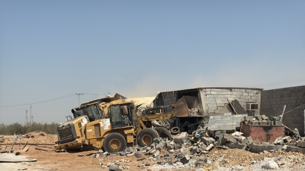 أمانة جدة تطيح بتعديات على أراض حكومية في ذهبان أمانة جدة تطيح بتعديات على أراض حكومية في ذهبان