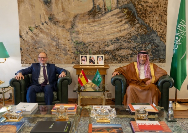 نائب وزير الخارجية يناقش العلاقات الثنائية مع وزير الدولة الإسباني نائب وزير الخارجية يناقش العلاقات الثنائية مع وزير الدولة الإسباني
