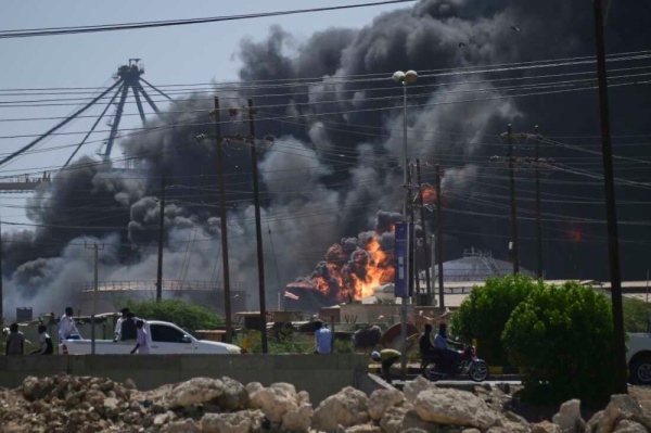 السودان 15 قتيل ا في هجمات بطائرات مسي رة على مركبات مدنية السودان 15 قتيل ا في هجمات بطائرات مسي رة على مركبات مدنية