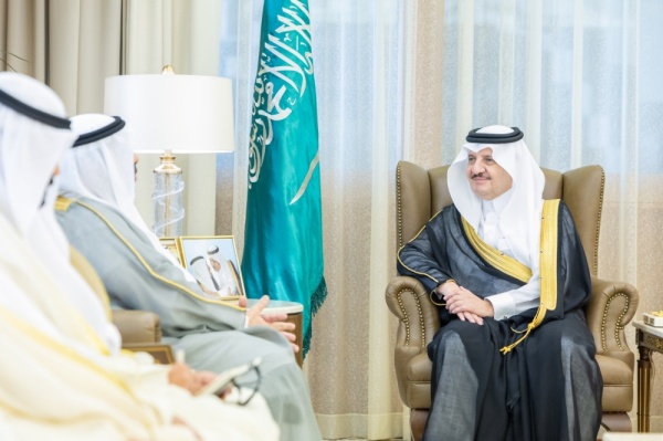 أمير المنطقة الشرقية يستقبل سفير دولة الكويت لدى المملكة أمير المنطقة الشرقية يستقبل سفير دولة الكويت لدى المملكة