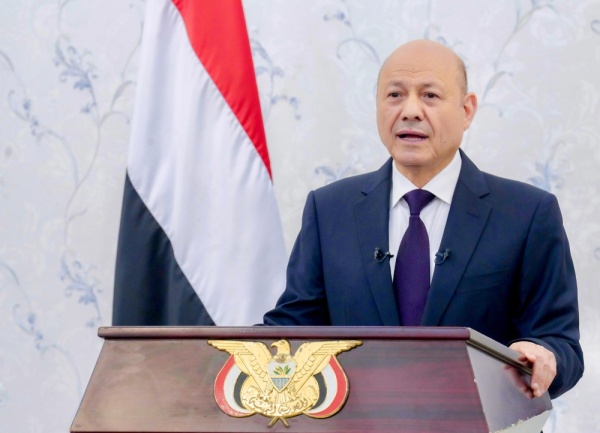 العليمي الدولة ماضية في بسط سلطتها على كامل أراضي اليمن