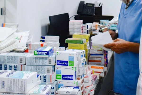 المصادقة على مشروع قانون يعطي الضوء الأخضر لمراقبة سوق الأدوية ومحاربة المنتجات المزيفة