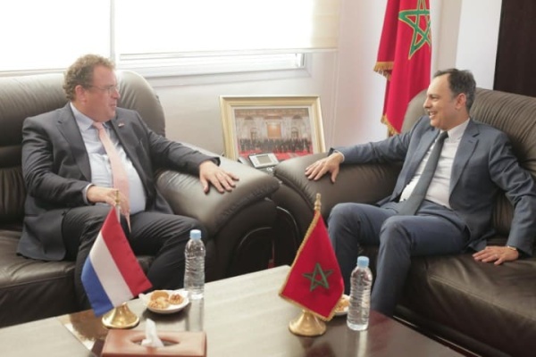 المغرب وهولندا يخطوان مرحلة جديدة في شراكتهما الاستراتيجية من أجل تنمية الكفاءات والتشغيل المغرب وهولندا يخطوان مرحلة جديدة في شراكتهما الاستراتيجية من أجل تنمية الكفاءات والتشغيل