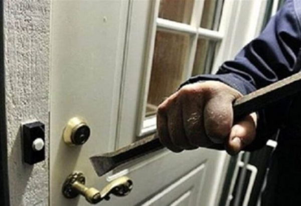 في ظرف وجيز الدرك الملكي بإمزورن يطيح بمشتبه فيهم في سرقات استهدفت منازل بأيت يوسف وعلي