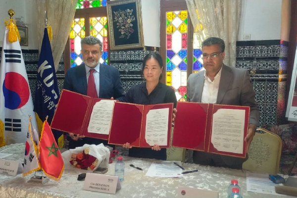 شراكة مغربية كورية نوعية تعزز دعم الأطفال ذوي صعوبات التعلم بالقصر الكبير شراكة مغربية كورية نوعية تعزز دعم الأطفال ذوي صعوبات التعلم بالقصر الكبير