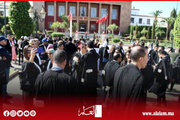 انقسام مهني وقلق من التراجعات يخيمان على انتظارات المحامين انقسام مهني وقلق من التراجعات يخيمان على انتظارات المحامين