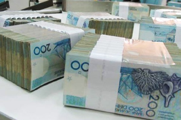 ثورة صناعية واستثمارية المغرب يقترب من 900 مليار درهم كــ رقم معاملات صناعي ونصف مليون منصب شغل في الأفق ثورة صناعية واستثمارية المغرب يقترب من 900 مليار درهم كــ رقم معاملات صناعي ونصف مليون منصب شغل في الأفق