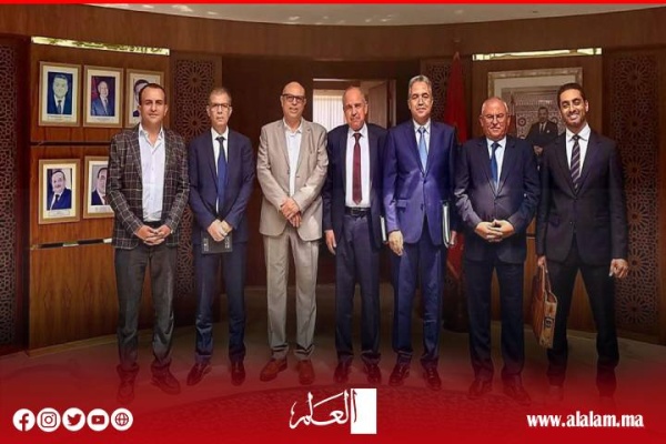 تنصيب اللجنة المؤقتة المكلفة بمهام المجلس الوطني للصحافة تمهيدا للانتخابات المقبلة