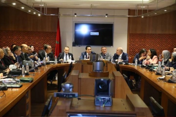 النقابات المهنية للصحة في القطاع الخاص تدعو الهيئة العليا للصحة إلى تسريع النقاش وتنزيل خلاصاته