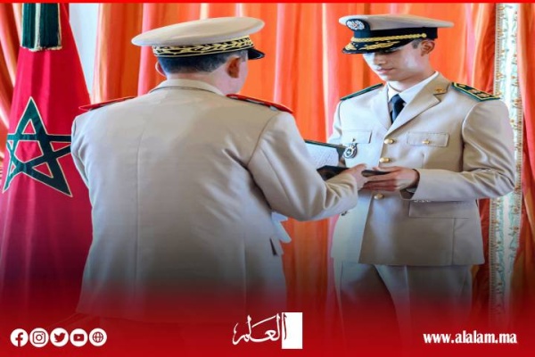 عيد العرش ولي العهد الأمير مولاي الحسن يتسلم برقية الولاء والتهاني من أسرة القوات المسلحة الملكية