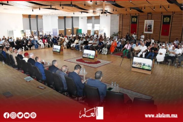 عامل بنسليمان يتهم ودادية سكنية بلعب دور منعش عقاري ويرد على مهاجرة لو حت بمقاطعة المغرب الوطنية لا تباع ولا تشترى عامل بنسليمان يتهم ودادية سكنية بلعب دور منعش عقاري ويرد على مهاجرة لو حت بمقاطعة المغرب الوطنية لا تباع ولا تشترى
