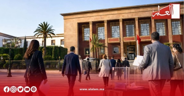 سباق 23 شتنبر يبدأ الاثنين عشرة أيام تحسم لوائح المرشحين للبرلمان سباق 23 شتنبر يبدأ الاثنين عشرة أيام تحسم لوائح المرشحين للبرلمان