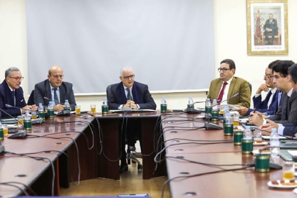 حزب الاستقلال بلاغ الديوان الملكي محطة تاريخية مفصلية للقطع مع الجمود وإنهاء مهام المينورسو حزب الاستقلال بلاغ الديوان الملكي محطة تاريخية مفصلية للقطع مع الجمود وإنهاء مهام المينورسو