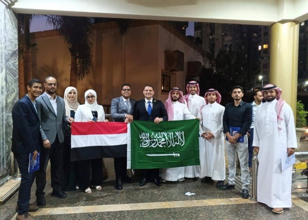 بمشاركة اليمن اختتام صالون الشباب العربي بالقاهرة حول الذكاء الاصطناعي وريادة الأعمال