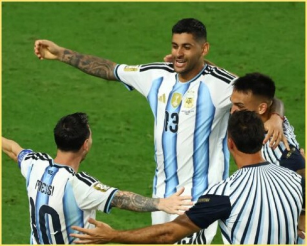 كأس العالم الأرجنتين تتأهل بصعوبة إلى دور الـ16 على حساب الرأس الأخضر