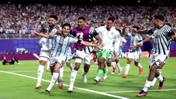 مونديال 2026 الأرجنتين تتجاوز سويسرا بشق الأنفس وتبلغ نصف نهائي مونديال 2026 الأرجنتين تتجاوز سويسرا بشق الأنفس وتبلغ نصف نهائي