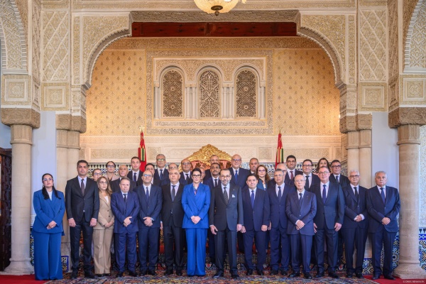 جلالة الملك يترأس مراسيم تعيين أعضاء الحكومة الجديد جلالة الملك يترأس مراسيم تعيين أعضاء الحكومة الجديد