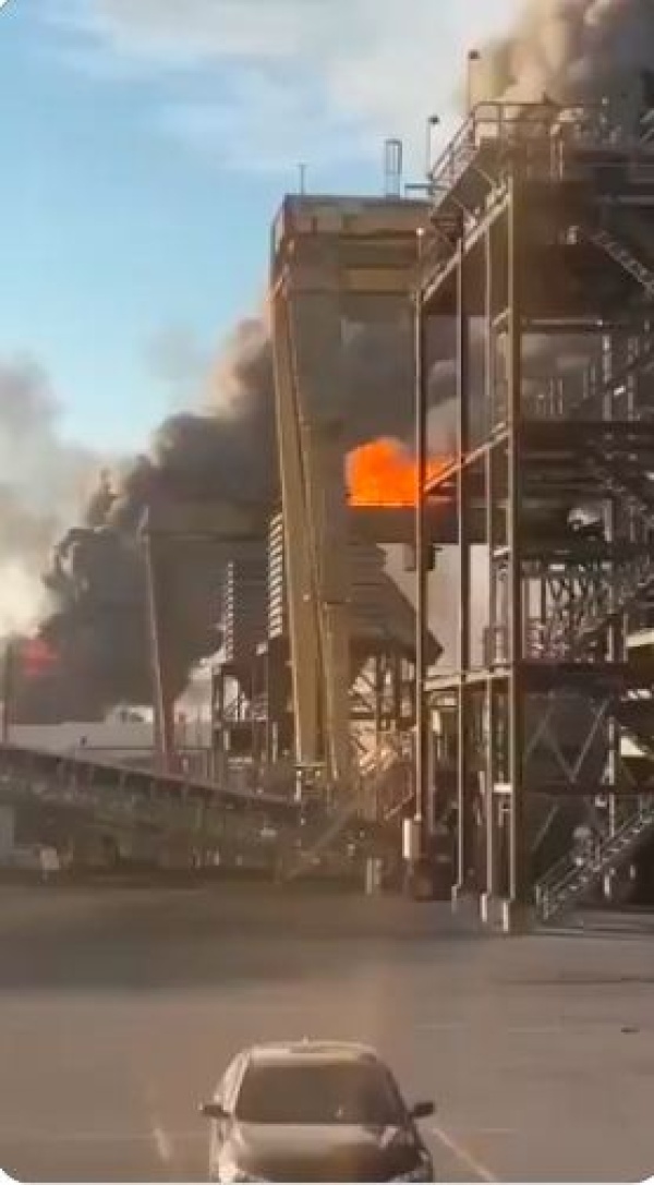 ماذا يعني إيقاف اليمن العمليات التشغيلية بمنشآت السعودية النفطية جنوبا ماذا يعني إيقاف اليمن العمليات التشغيلية بمنشآت السعودية النفطية جنوبا