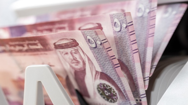 الحكومة ملتزمة بخفض الدين إلى أقل من 80 من الناتج المحلي الإجمالي