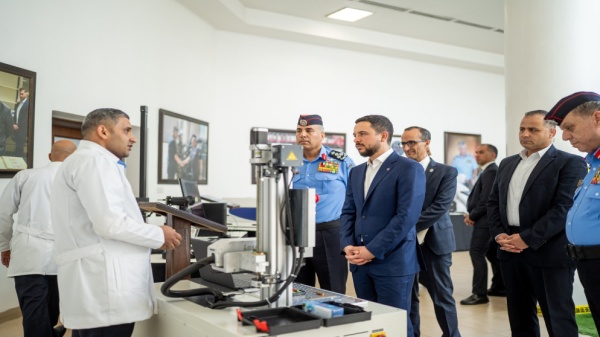 نائب الملك يشيد بالمستوى المتقدم في عمل إدارة المختبرات والأدلة الجرمية نائب الملك يشيد بالمستوى المتقدم في عمل إدارة المختبرات والأدلة الجرمية