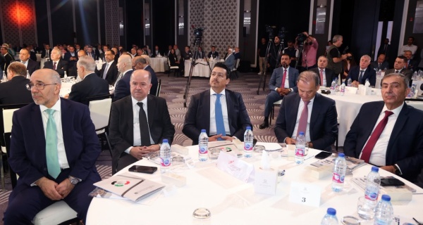مندوبا عن رئيس الوزراء أبو غزالة يرعى انطلاق المؤتمر التاسع لرجال الأعمال والمستثمرين الأردنيين في الخارج مندوبا عن رئيس الوزراء أبو غزالة يرعى انطلاق المؤتمر التاسع لرجال الأعمال والمستثمرين الأردنيين في الخارج