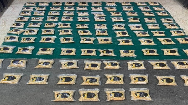 الجيش ي حبط محاولة تهريب كمية كبيرة من المواد المخدرة بواسطة بالونات الجيش ي حبط محاولة تهريب كمية كبيرة من المواد المخدرة بواسطة بالونات