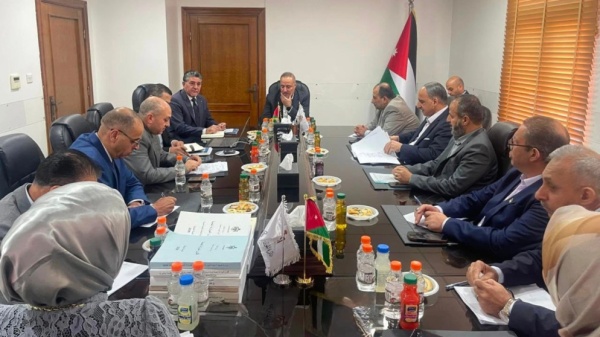 وزير المالية يوجه بتعزيز كفاءة الإنفاق وضبط النفقات في موازنة 2027 وزير المالية يوجه بتعزيز كفاءة الإنفاق وضبط النفقات في موازنة 2027