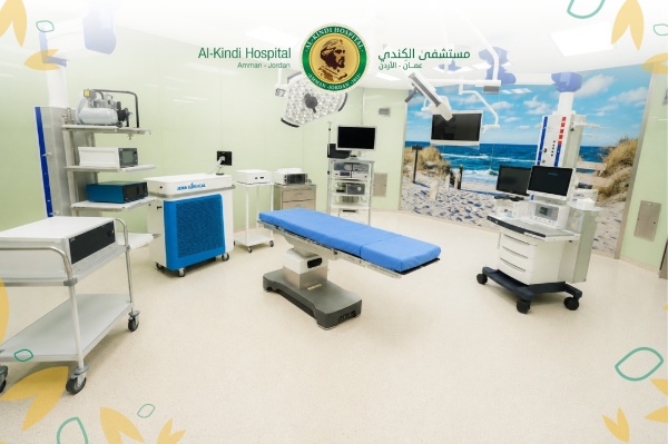 غرفة عمليات هامبورغ احدى غرف العمليات في مستشفى الكندي المثالية في التجهيزات
