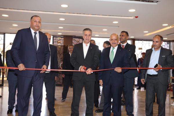 مندوب ا عن رئيس الوزراء القضاة يفتتح فعاليات مهرجان صيف عم ان الدولي للتسوق مندوب ا عن رئيس الوزراء القضاة يفتتح فعاليات مهرجان صيف عم ان الدولي للتسوق