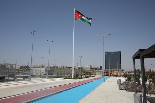 الأمانة إغلاق مؤقت لـ حديقة النشامى لاستكمال أعمال تركيب الطبقة المطاطية في مضمار المشي الأمانة إغلاق مؤقت لـ حديقة النشامى لاستكمال أعمال تركيب الطبقة المطاطية في مضمار المشي