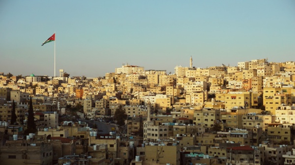أجواء صيفية عادية حتى الأحد وانخفاض طفيف الاثنين