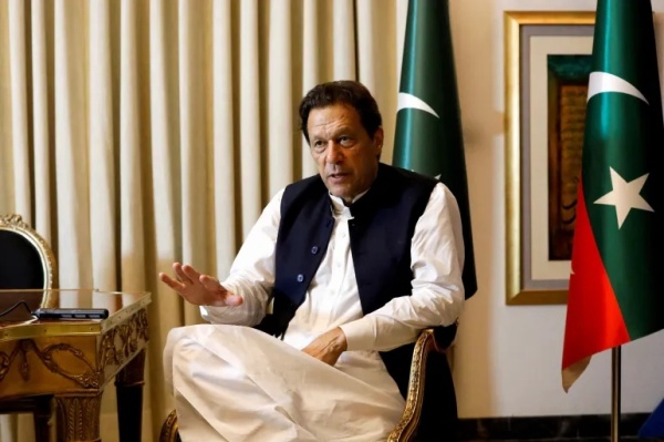 المحكمة العليا الباكستانية تأمر بنقل عمران خان للمستشفى المحكمة العليا الباكستانية تأمر بنقل عمران خان للمستشفى