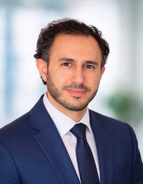 جر اح أردني يبتكر تقنية لعلاج مضاعفة نادرة ومعقدة تجمع بين جراحة القلب والشريان الأبهر الصدري جر اح أردني يبتكر تقنية لعلاج مضاعفة نادرة ومعقدة تجمع بين جراحة القلب والشريان الأبهر الصدري