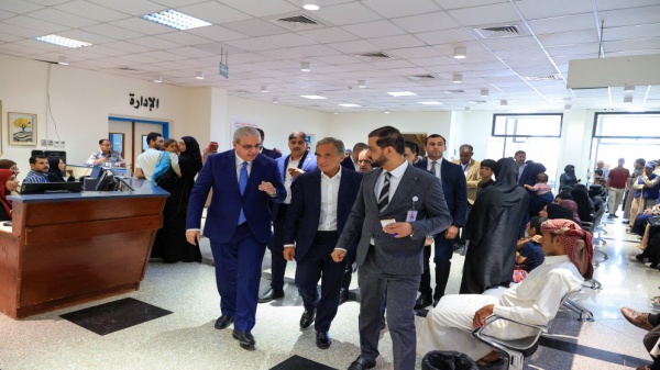 حسان يوج ه بضرورة الإسراع بأعمال إعادة تأهيل مستشفى البادية الشمالية حسان يوج ه بضرورة الإسراع بأعمال إعادة تأهيل مستشفى البادية الشمالية
